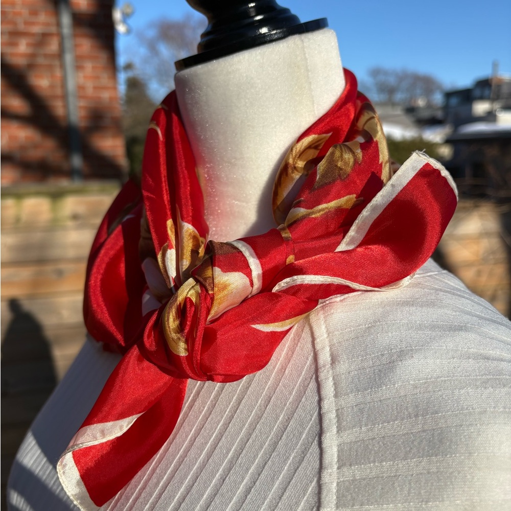 Comrags | Fripperies (Vintage Red & Gold Scarf)